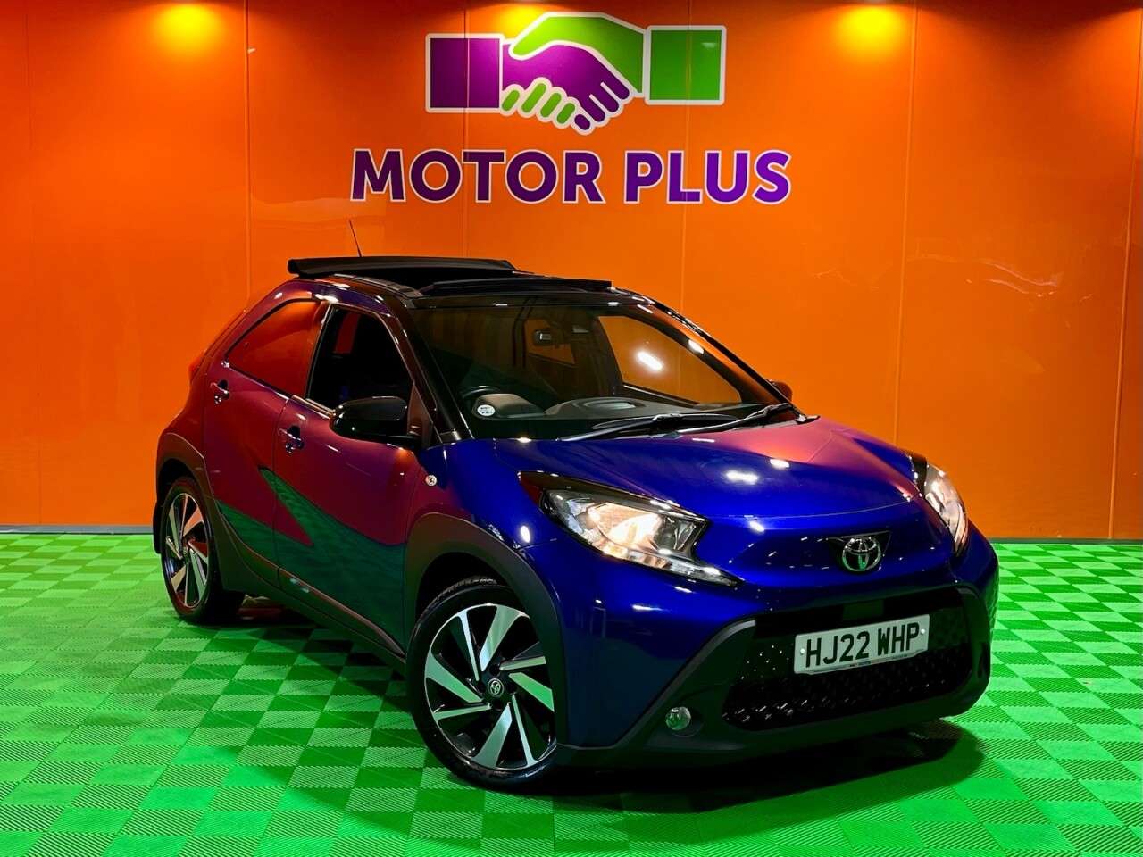 A 2022 TOYOTA AYGO X 1.0 VVT-i Edge Hatchback 5dr Petrol Manual Euro 6 (s/s) (72 ps) Visit Over A 2022 TOYOTA AYGO X 1.0 VVT-i Edge Hatchback 5dr Petrol Manual Euro 6 (s/s) (72 ps) Visit Over