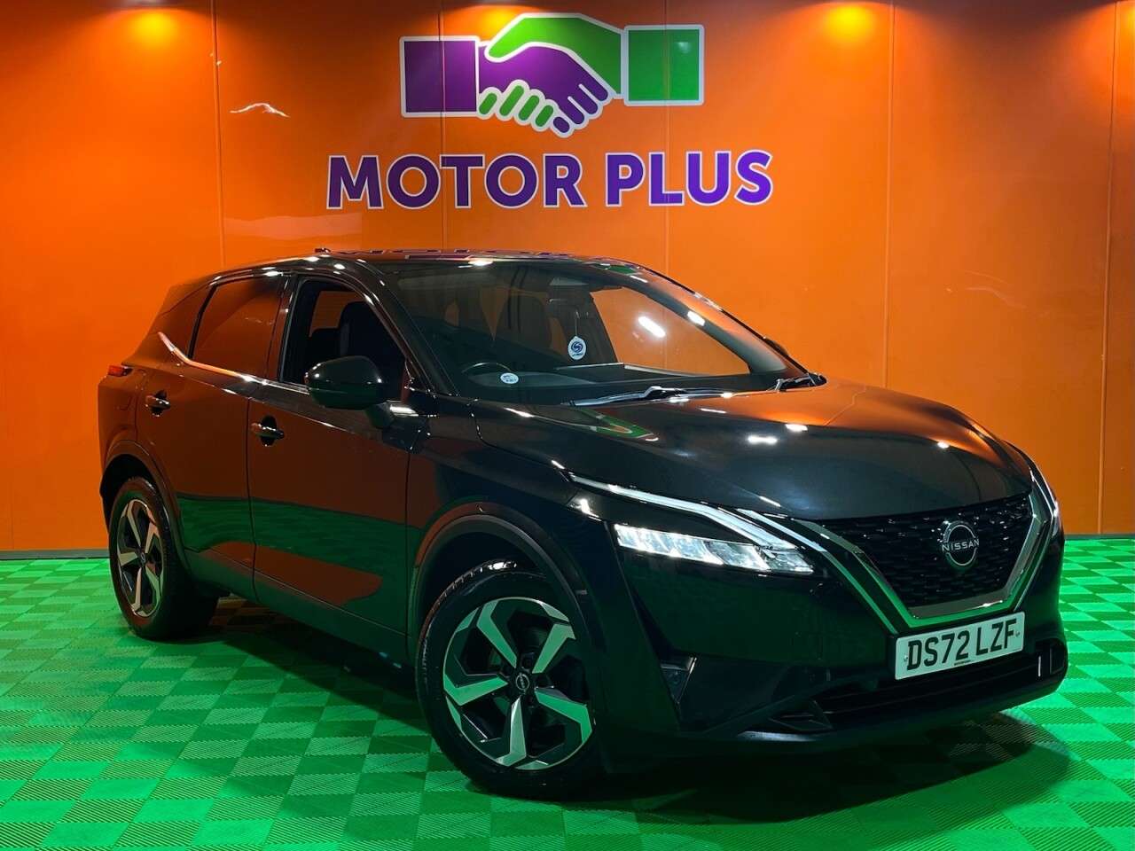 A 2022 NISSAN QASHQAI 1.3 DIG-T MHEV N-Connecta SUV 5dr Petrol Hybrid Manual Euro 6 (s/s) (140 ps A 2022 NISSAN QASHQAI 1.3 DIG-T MHEV N-Connecta SUV 5dr Petrol Hybrid Manual Euro 6 (s/s) (140 ps