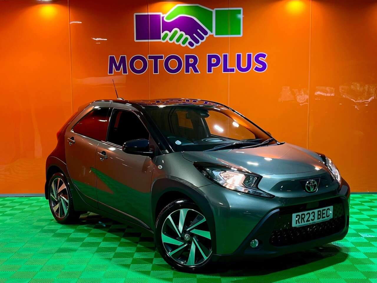 A 2023 TOYOTA AYGO X 1.0 VVT-i Edge Hatchback 5dr Petrol Manual Euro 6 (s/s) (72 ps) Visit Over A 2023 TOYOTA AYGO X 1.0 VVT-i Edge Hatchback 5dr Petrol Manual Euro 6 (s/s) (72 ps) Visit Over
