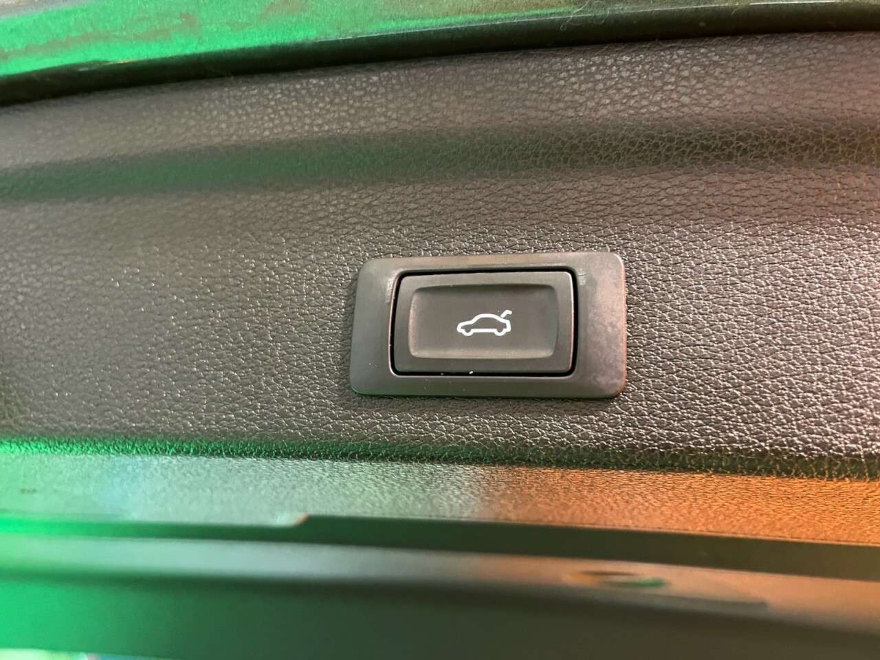 2020 AUDI Q3 2020 AUDI Q3