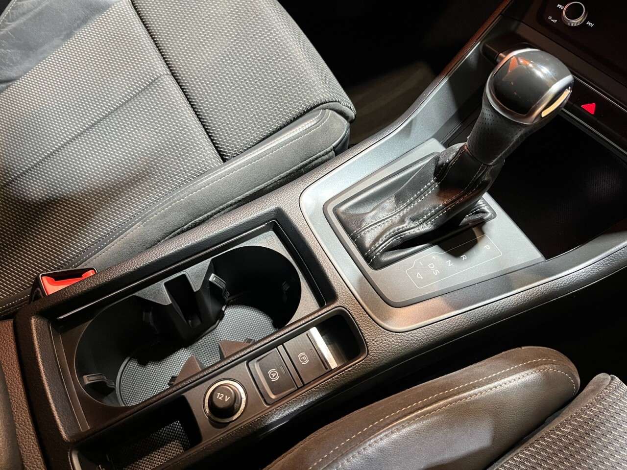 2020 AUDI Q3 2020 AUDI Q3