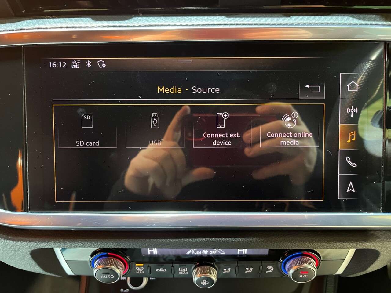 2020 AUDI Q3 2020 AUDI Q3