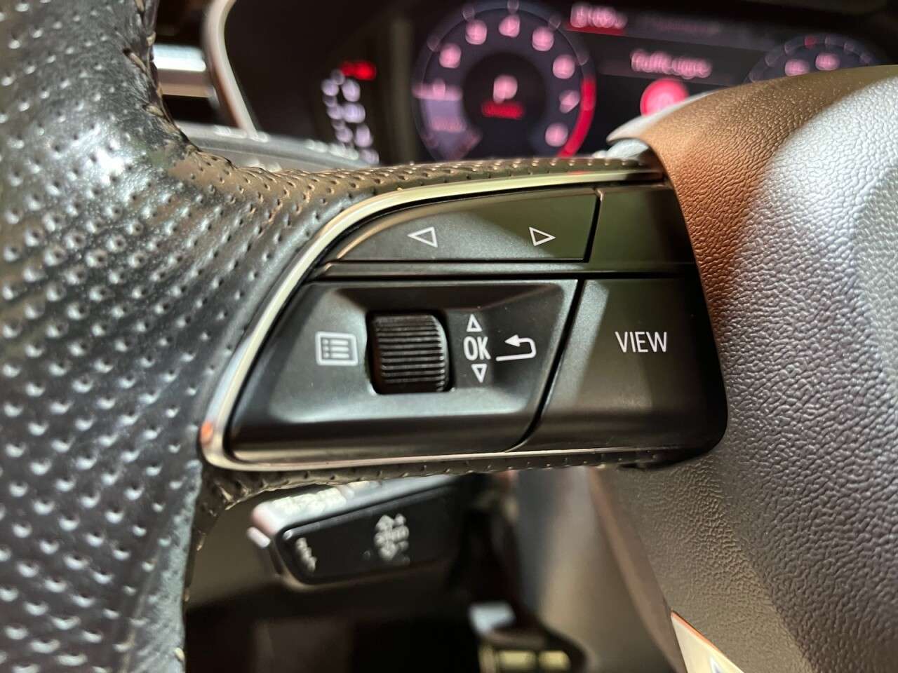 2020 AUDI Q3 2020 AUDI Q3
