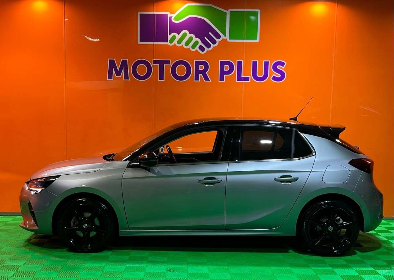 A 2020 VAUXHALL CORSA 1.2 Turbo Elite Nav Premium Hatchback 5dr Petrol Auto Euro 6 (s/s) (100 ps) A 2020 VAUXHALL CORSA 1.2 Turbo Elite Nav Premium Hatchback 5dr Petrol Auto Euro 6 (s/s) (100 ps)