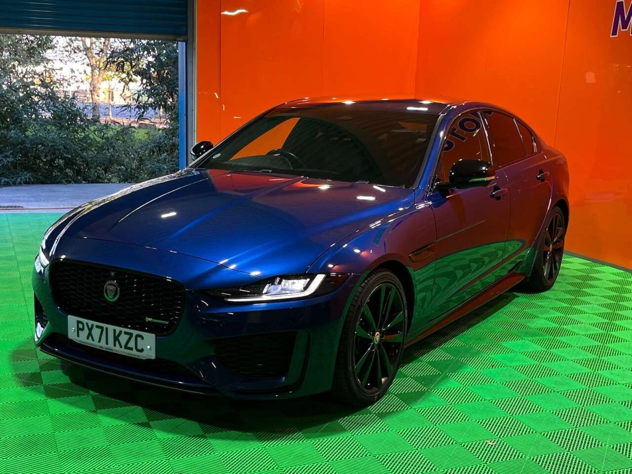 2021 JAGUAR XE 2021 JAGUAR XE