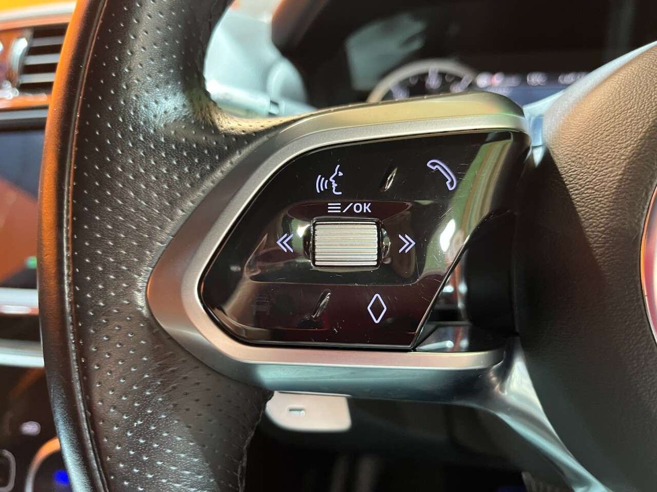 2021 JAGUAR XE 2021 JAGUAR XE
