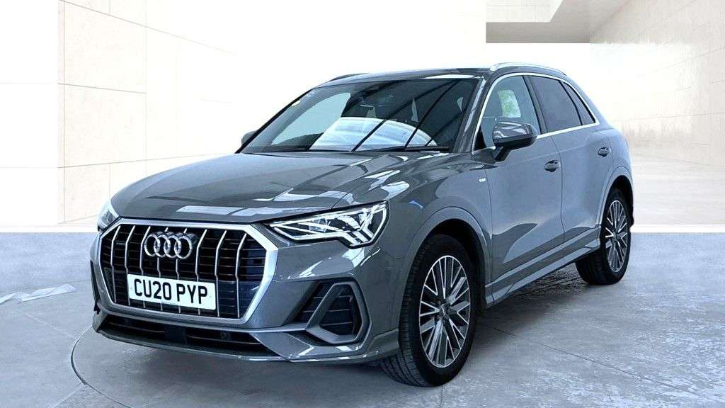 A 2020 AUDI Q3 2.0 TFSI 40 S line SUV 5dr Petrol S Tronic quattro Euro 6 (s/s) (190 ps) Vi A 2020 AUDI Q3 2.0 TFSI 40 S line SUV 5dr Petrol S Tronic quattro Euro 6 (s/s) (190 ps) Vi