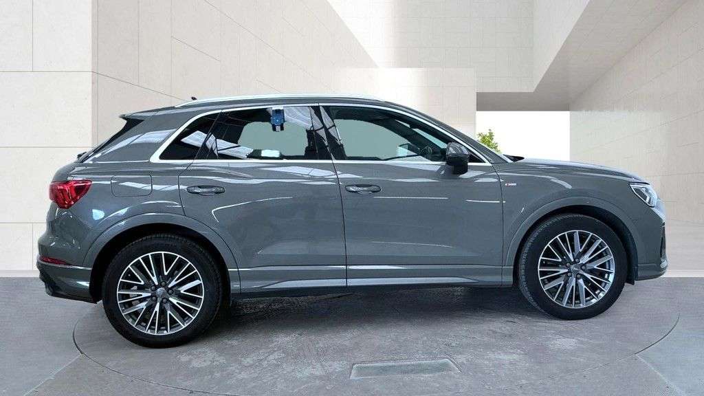 2020 AUDI Q3 2020 AUDI Q3