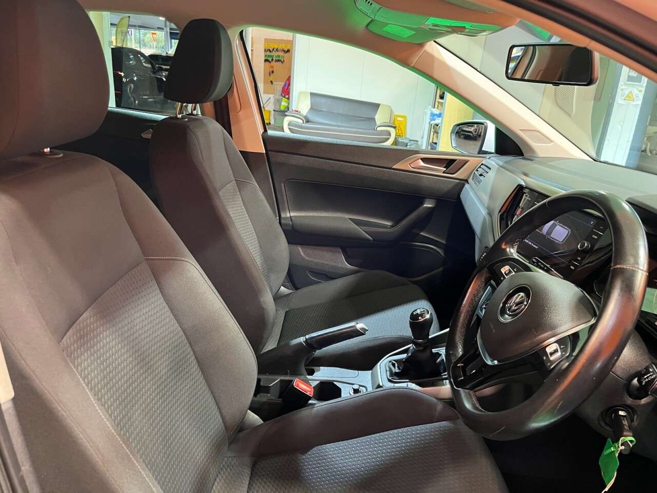 A 2020 VOLKSWAGEN POLO 1.0 EVO Match Hatchback 5dr Petrol Manual Euro 6 (s/s) (80 ps) Visit Over 4 A 2020 VOLKSWAGEN POLO 1.0 EVO Match Hatchback 5dr Petrol Manual Euro 6 (s/s) (80 ps) Visit Over 4