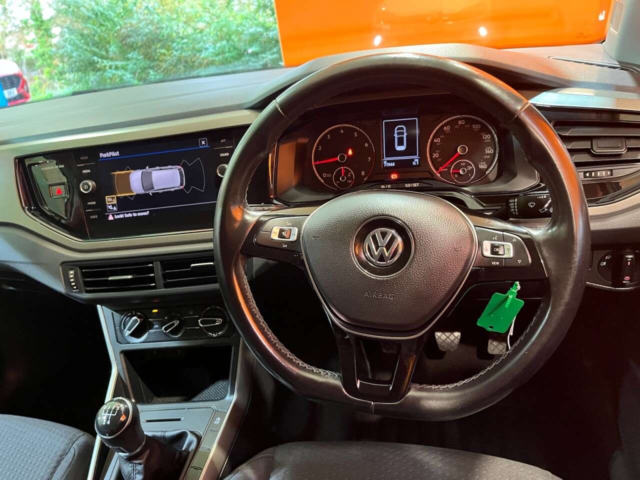 A 2020 VOLKSWAGEN POLO 1.0 EVO Match Hatchback 5dr Petrol Manual Euro 6 (s/s) (80 ps) Visit Over 4 A 2020 VOLKSWAGEN POLO 1.0 EVO Match Hatchback 5dr Petrol Manual Euro 6 (s/s) (80 ps) Visit Over 4