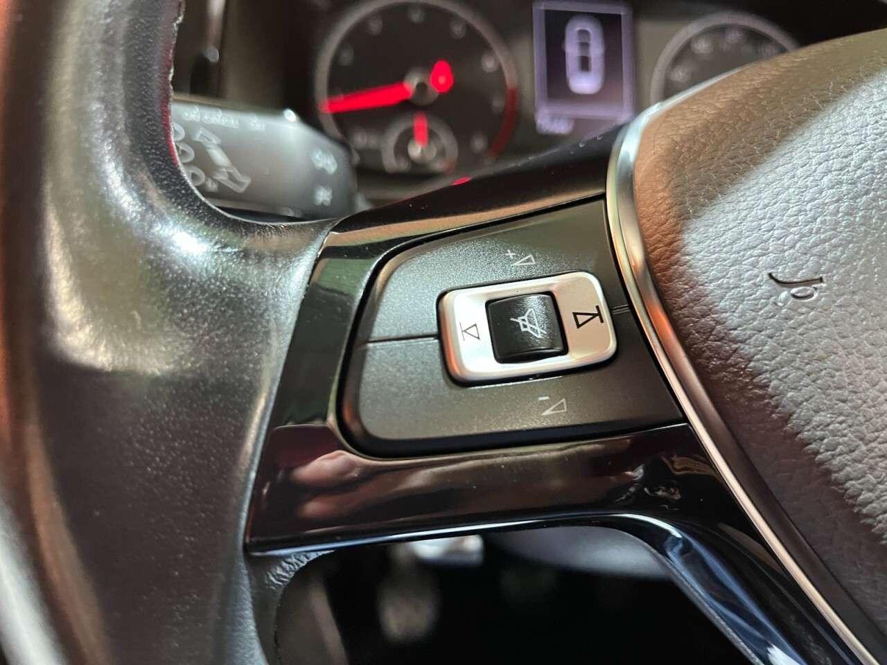 2020 VOLKSWAGEN POLO 2020 VOLKSWAGEN POLO