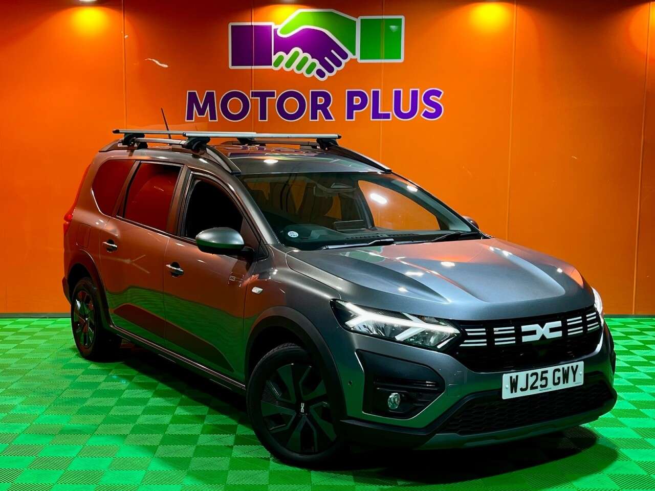 A 2025 DACIA JOGGER 1.0 TCe Expression MPV 5dr Petrol Manual Euro 6 (s/s) (110 ps) Visit Over 4 A 2025 DACIA JOGGER 1.0 TCe Expression MPV 5dr Petrol Manual Euro 6 (s/s) (110 ps) Visit Over 4