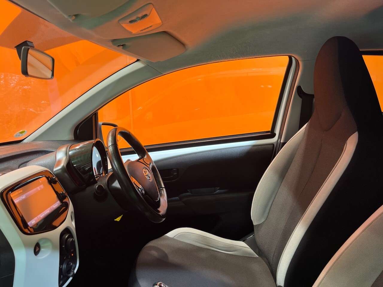 2016 TOYOTA AYGO 2016 TOYOTA AYGO