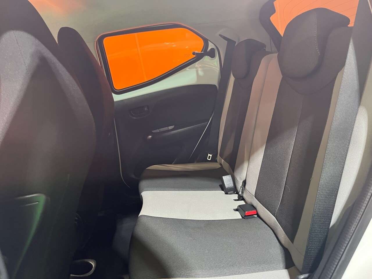 2016 TOYOTA AYGO 2016 TOYOTA AYGO