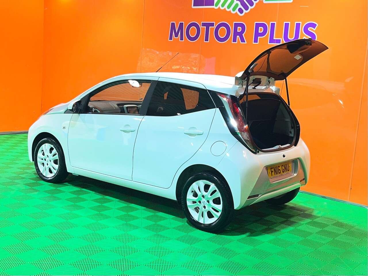 2016 TOYOTA AYGO 2016 TOYOTA AYGO