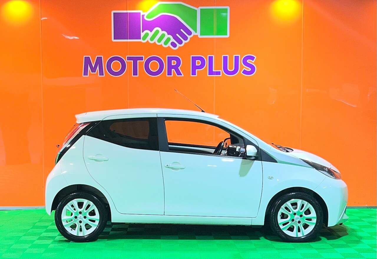 2016 TOYOTA AYGO 2016 TOYOTA AYGO