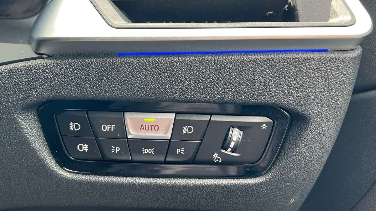 2019 BMW 3 SERIES 2019 BMW 3 SERIES