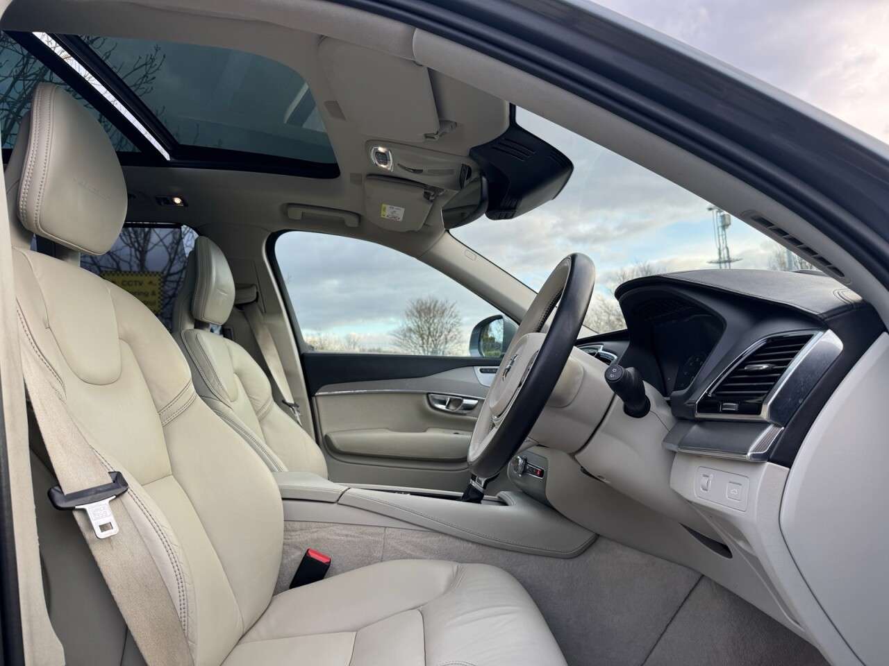 2015 VOLVO XC90 2015 VOLVO XC90