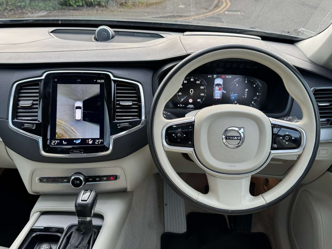 2015 VOLVO XC90 2015 VOLVO XC90