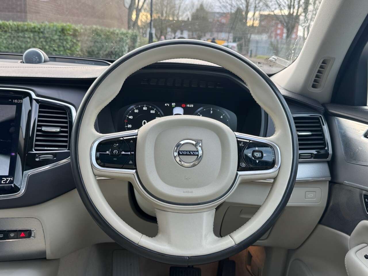 2015 VOLVO XC90 2015 VOLVO XC90