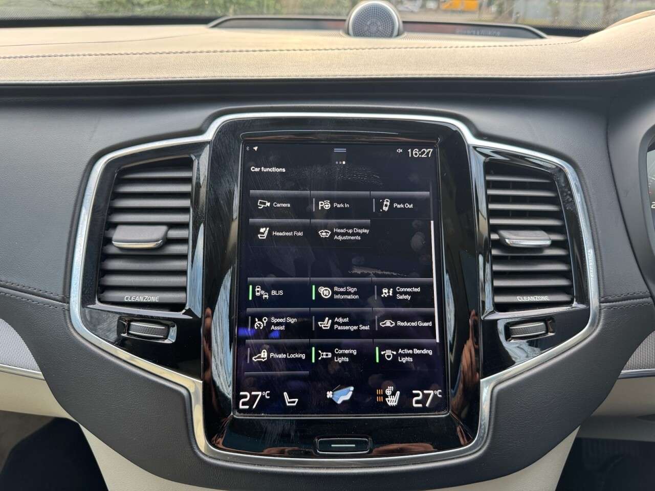 2015 VOLVO XC90 2015 VOLVO XC90