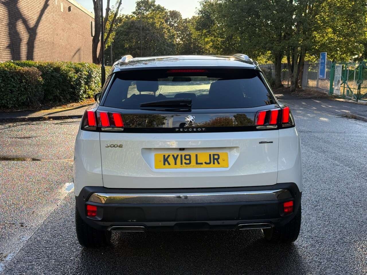 2019 PEUGEOT 3008 2019 PEUGEOT 3008