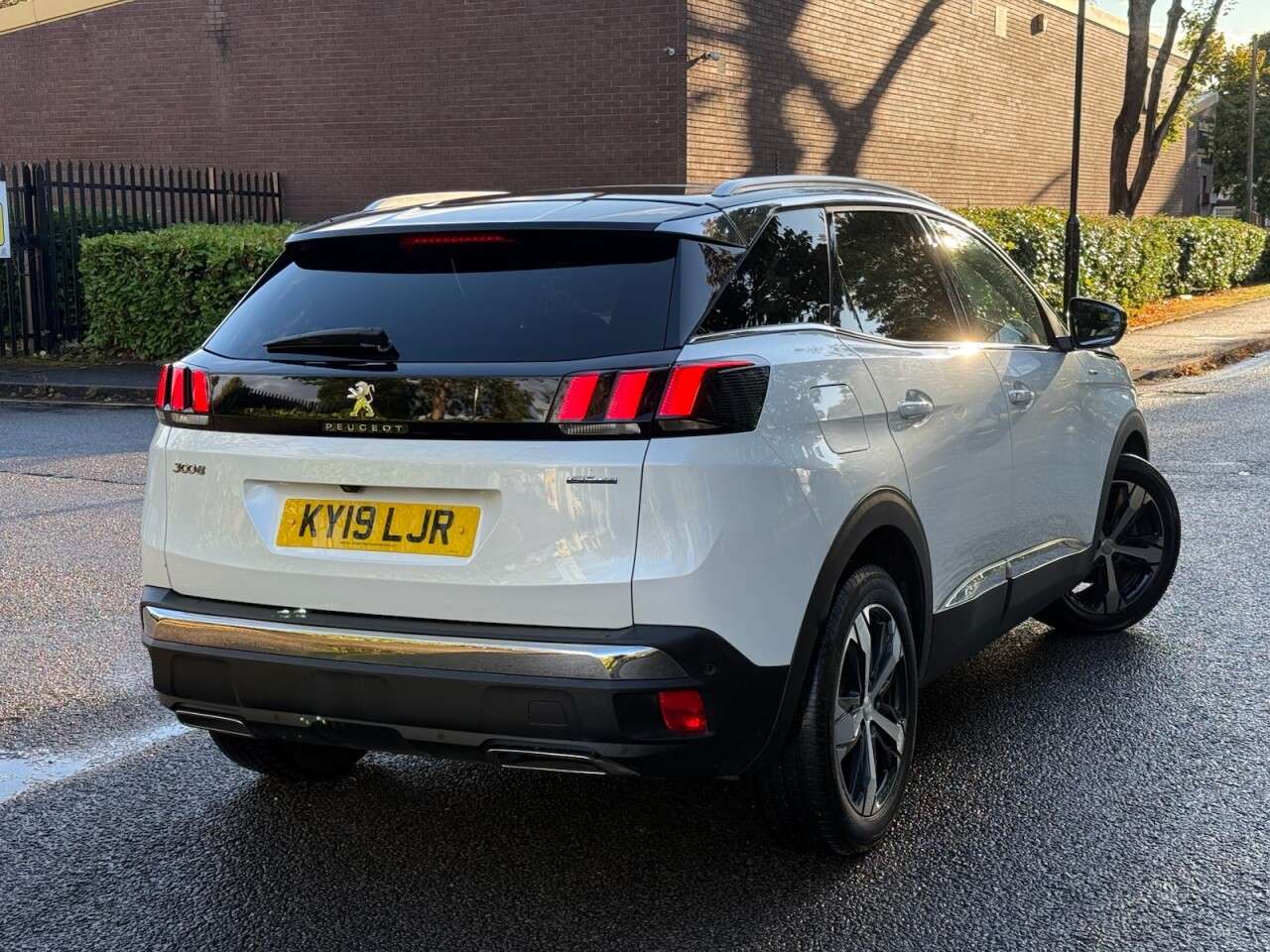2019 PEUGEOT 3008 2019 PEUGEOT 3008