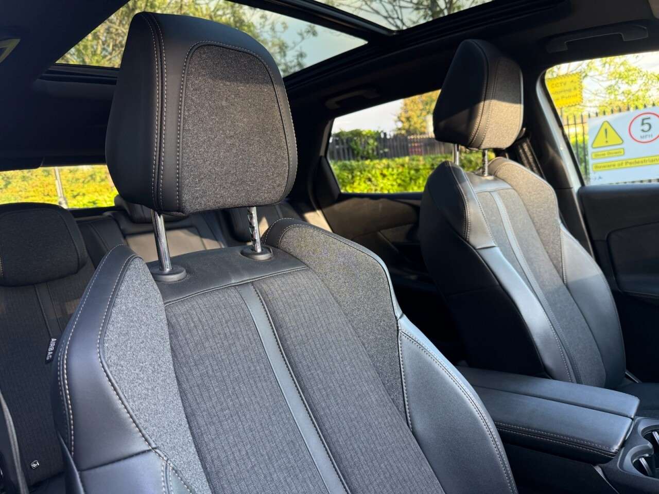 2019 PEUGEOT 3008 2019 PEUGEOT 3008