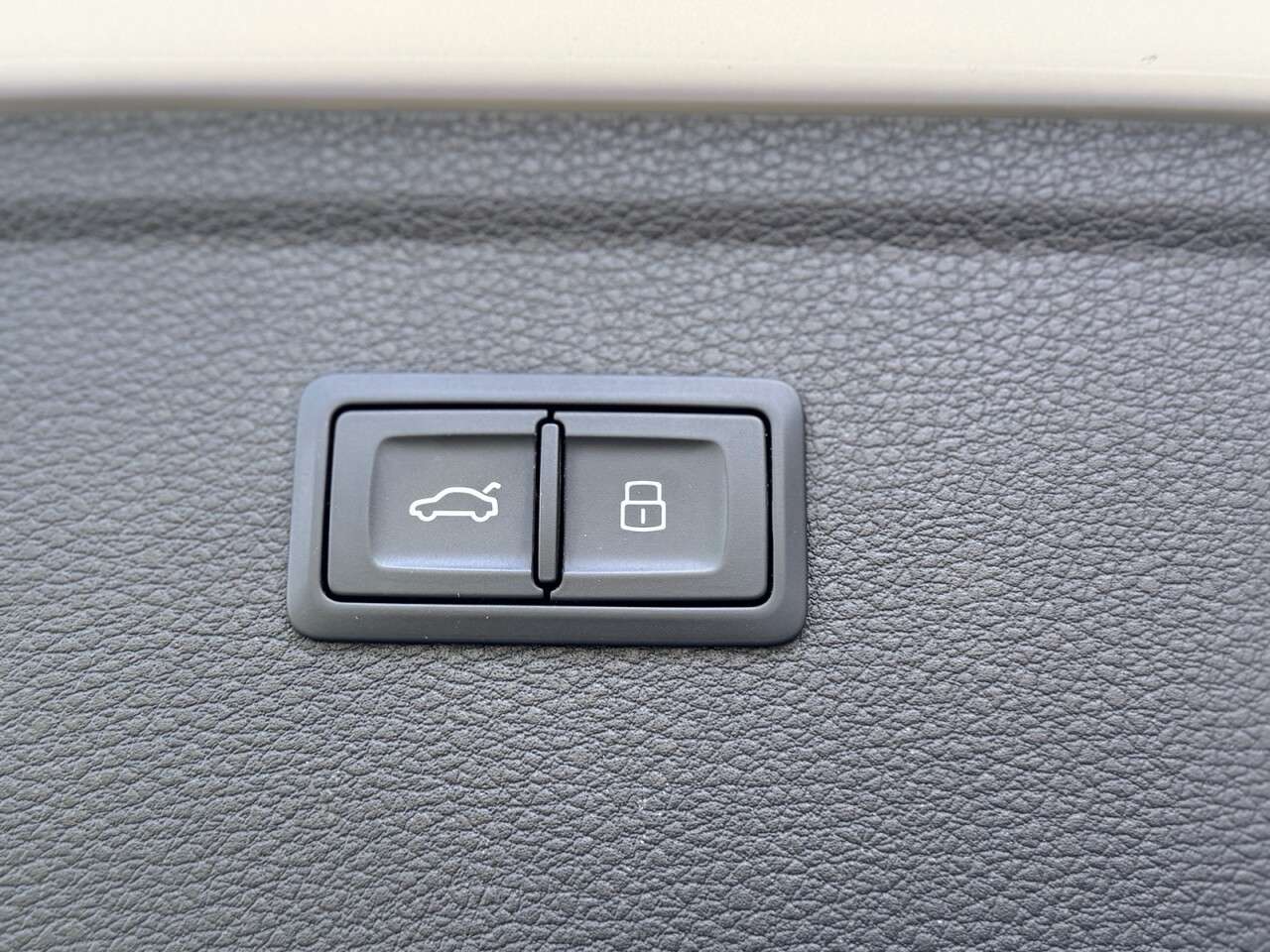 2019 AUDI Q5 2019 AUDI Q5