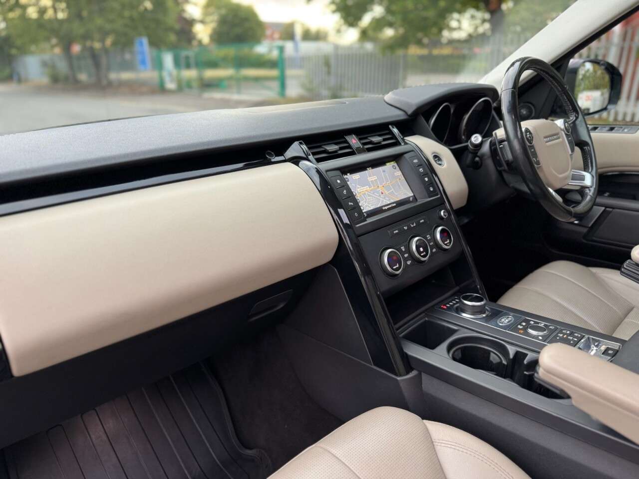 2017 LAND ROVER DISCOVERY 2017 LAND ROVER DISCOVERY