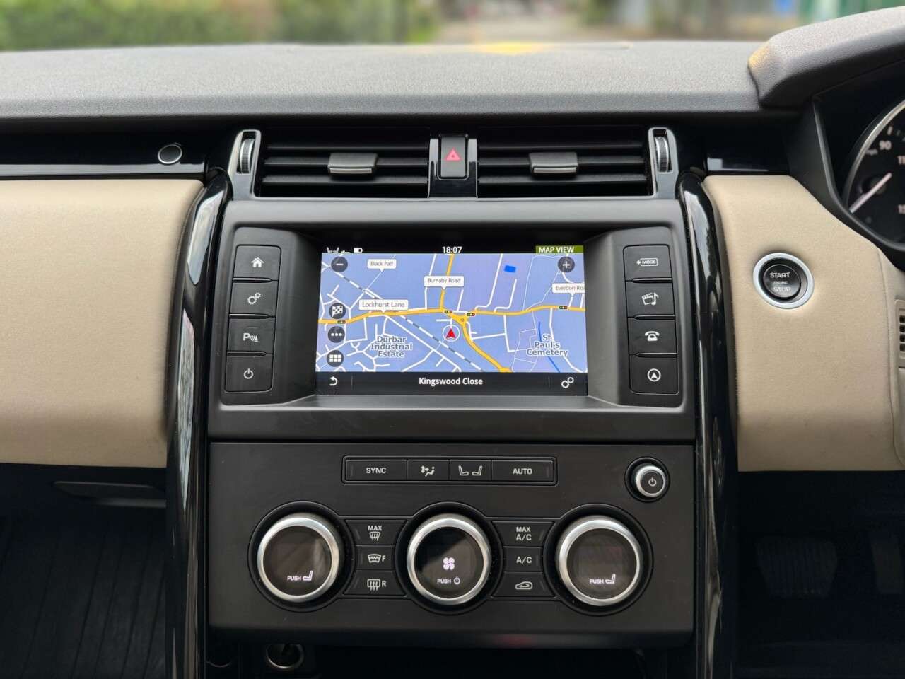 2017 LAND ROVER DISCOVERY 2017 LAND ROVER DISCOVERY