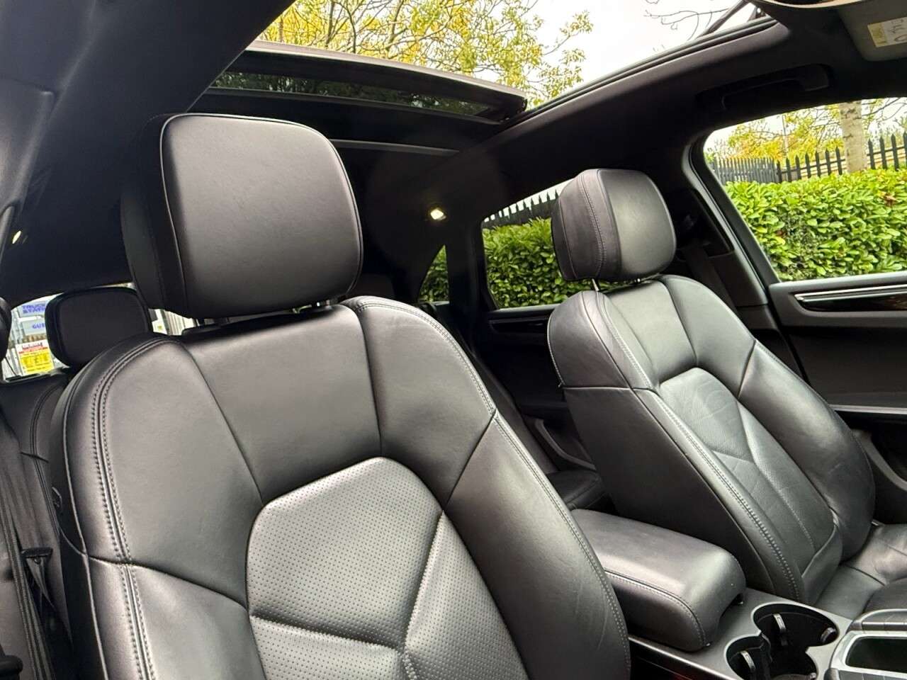 2015 PORSCHE MACAN 2015 PORSCHE MACAN