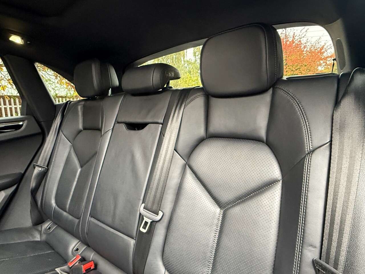 2015 PORSCHE MACAN 2015 PORSCHE MACAN