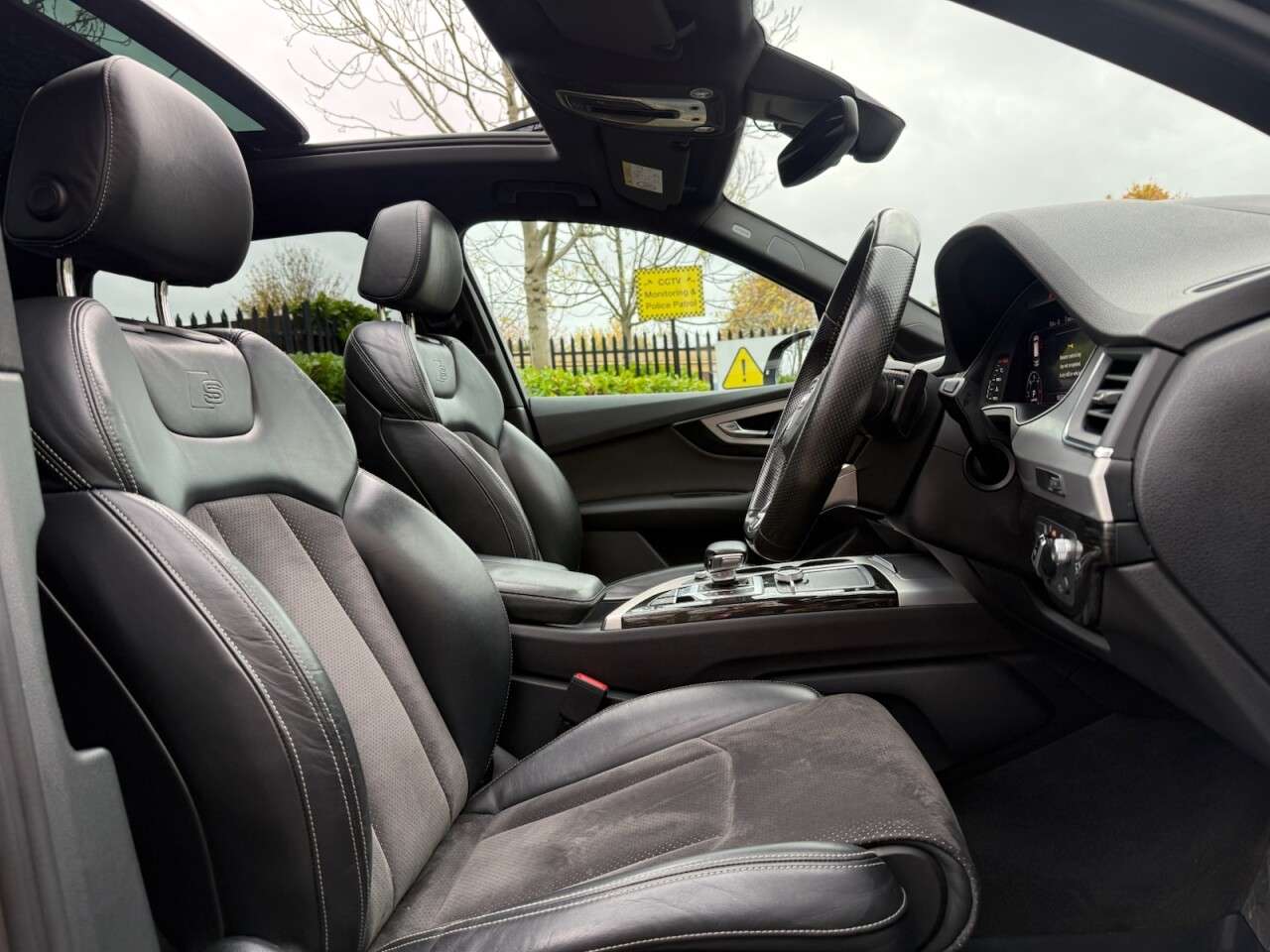 2015 AUDI Q7 2015 AUDI Q7