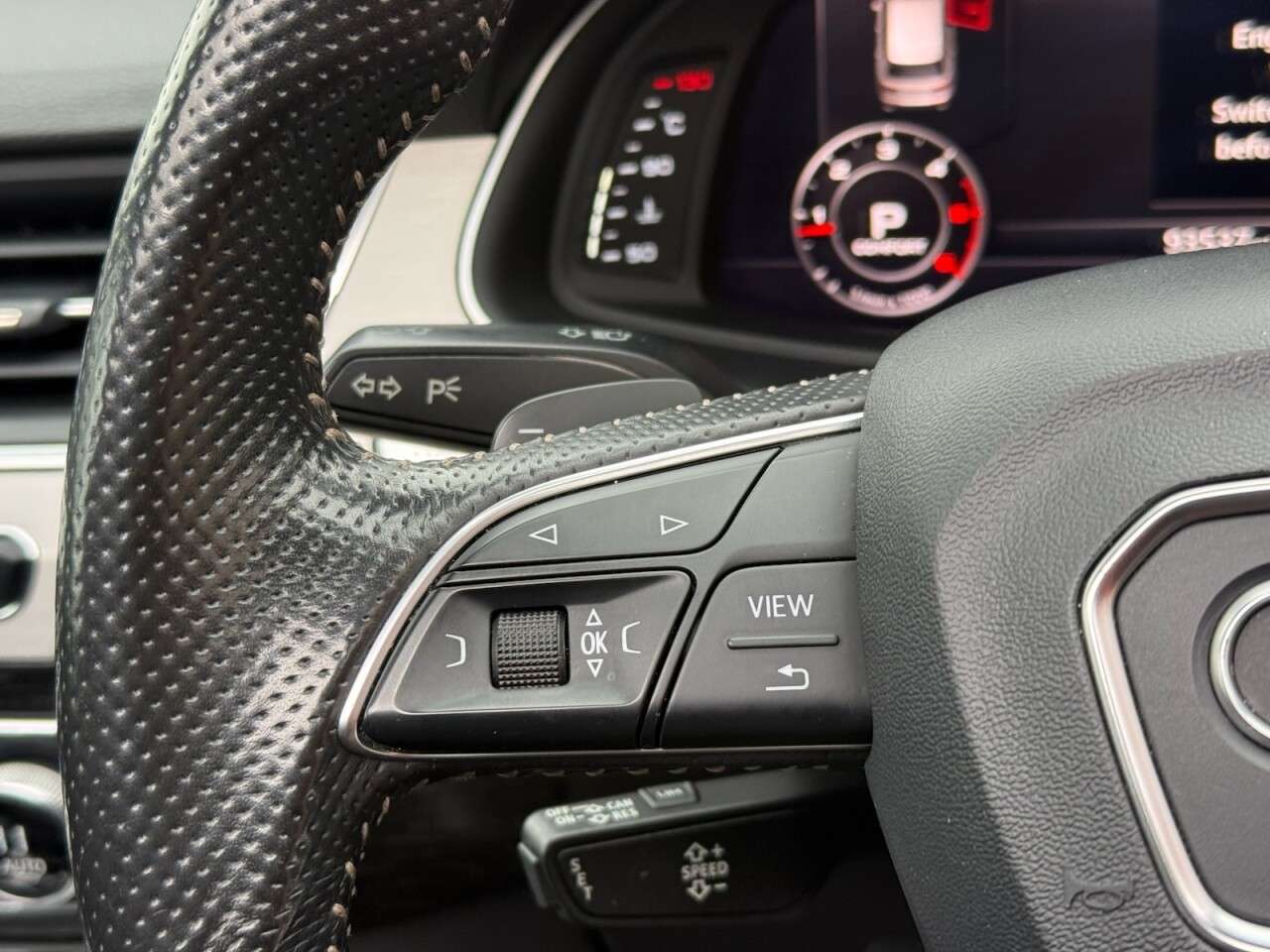 2015 AUDI Q7 2015 AUDI Q7