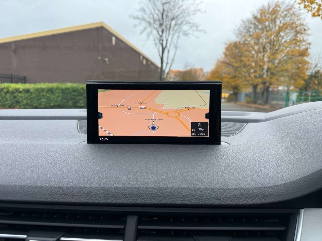 2015 AUDI Q7 2015 AUDI Q7