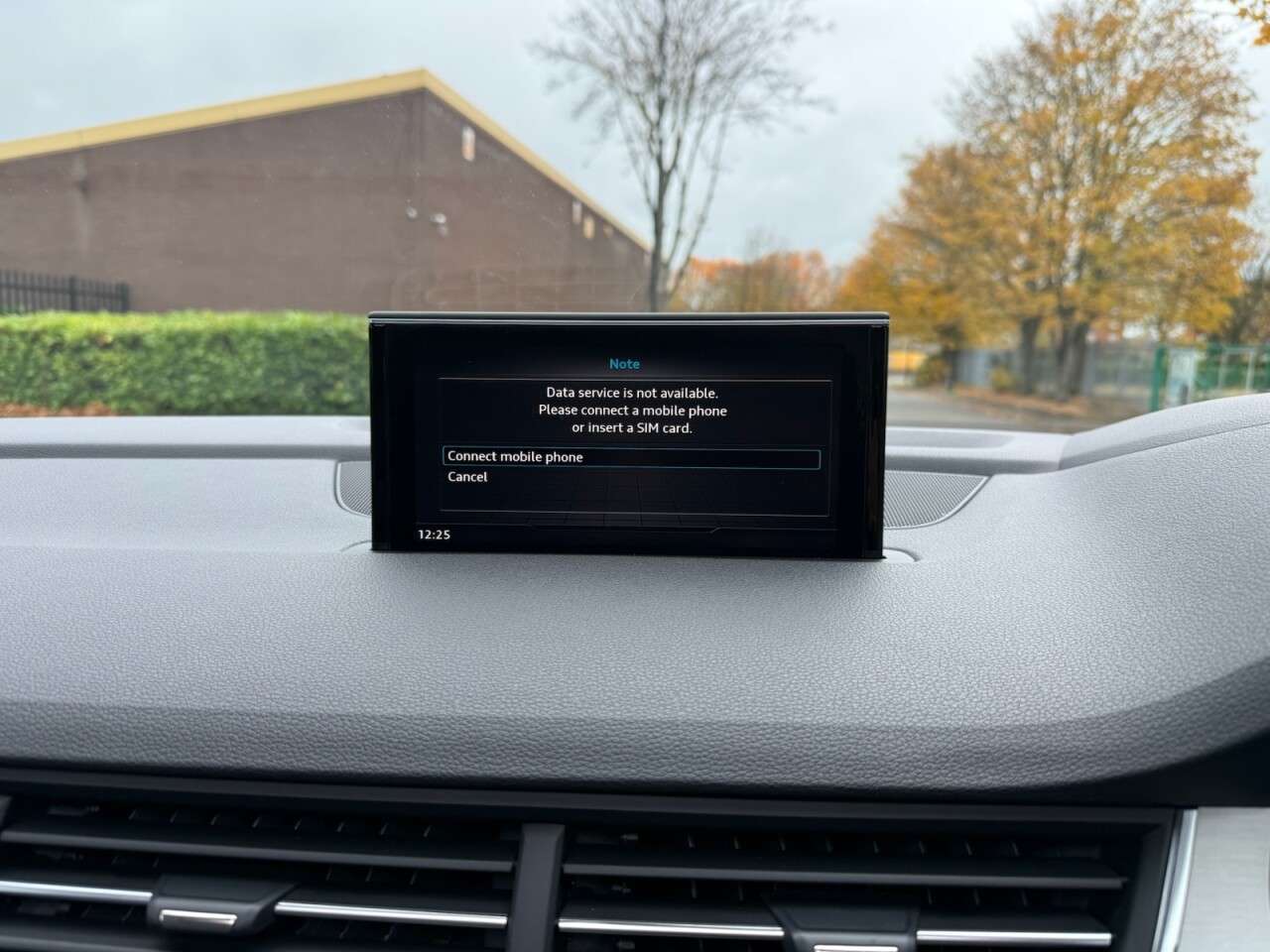 2015 AUDI Q7 2015 AUDI Q7