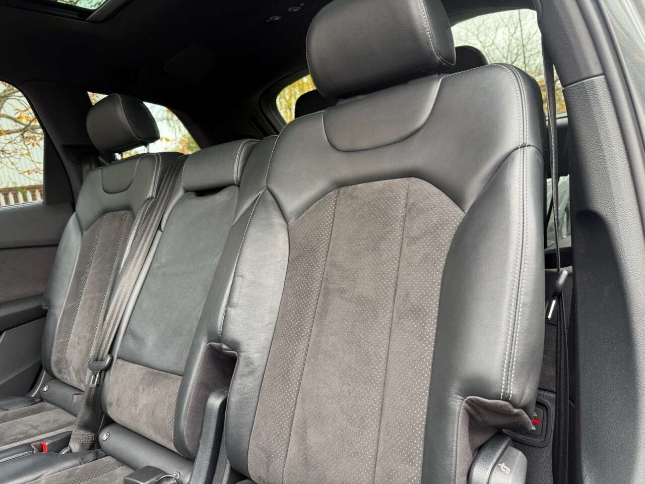 2015 AUDI Q7 2015 AUDI Q7