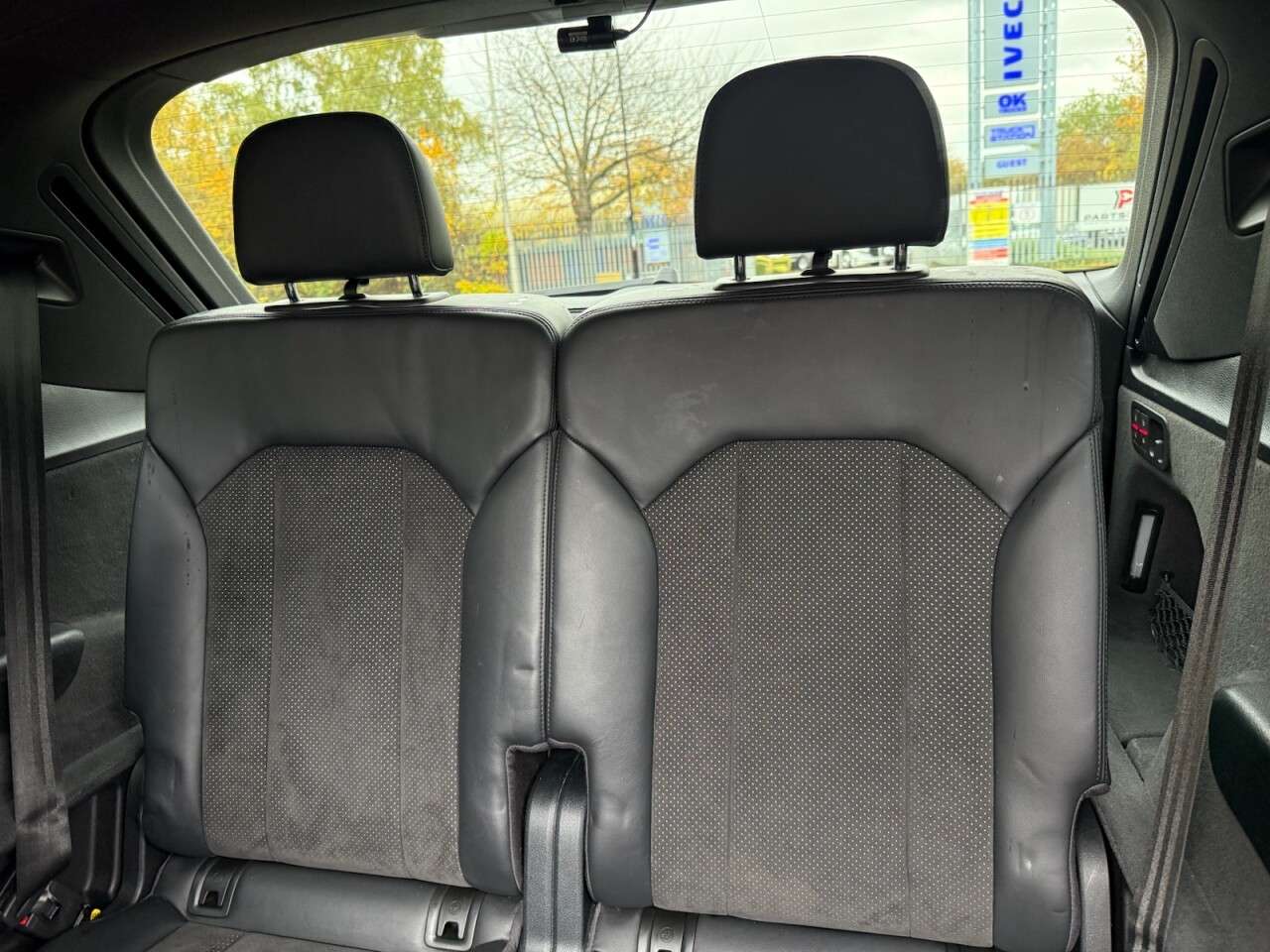 2015 AUDI Q7 2015 AUDI Q7