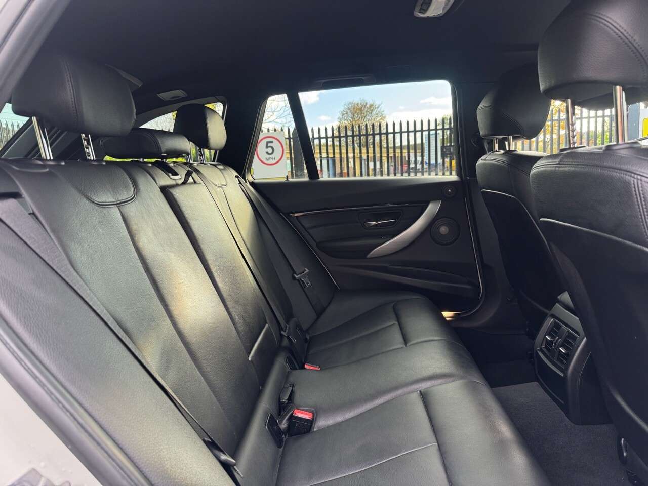 2016 BMW 3 SERIES 2016 BMW 3 SERIES