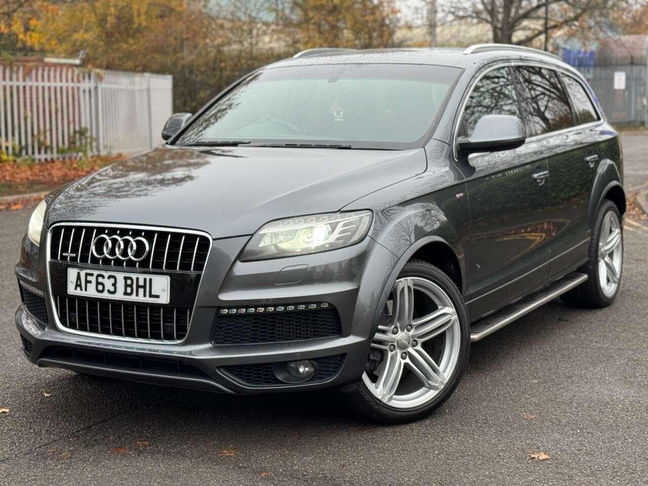 2013 AUDI Q7 2013 AUDI Q7