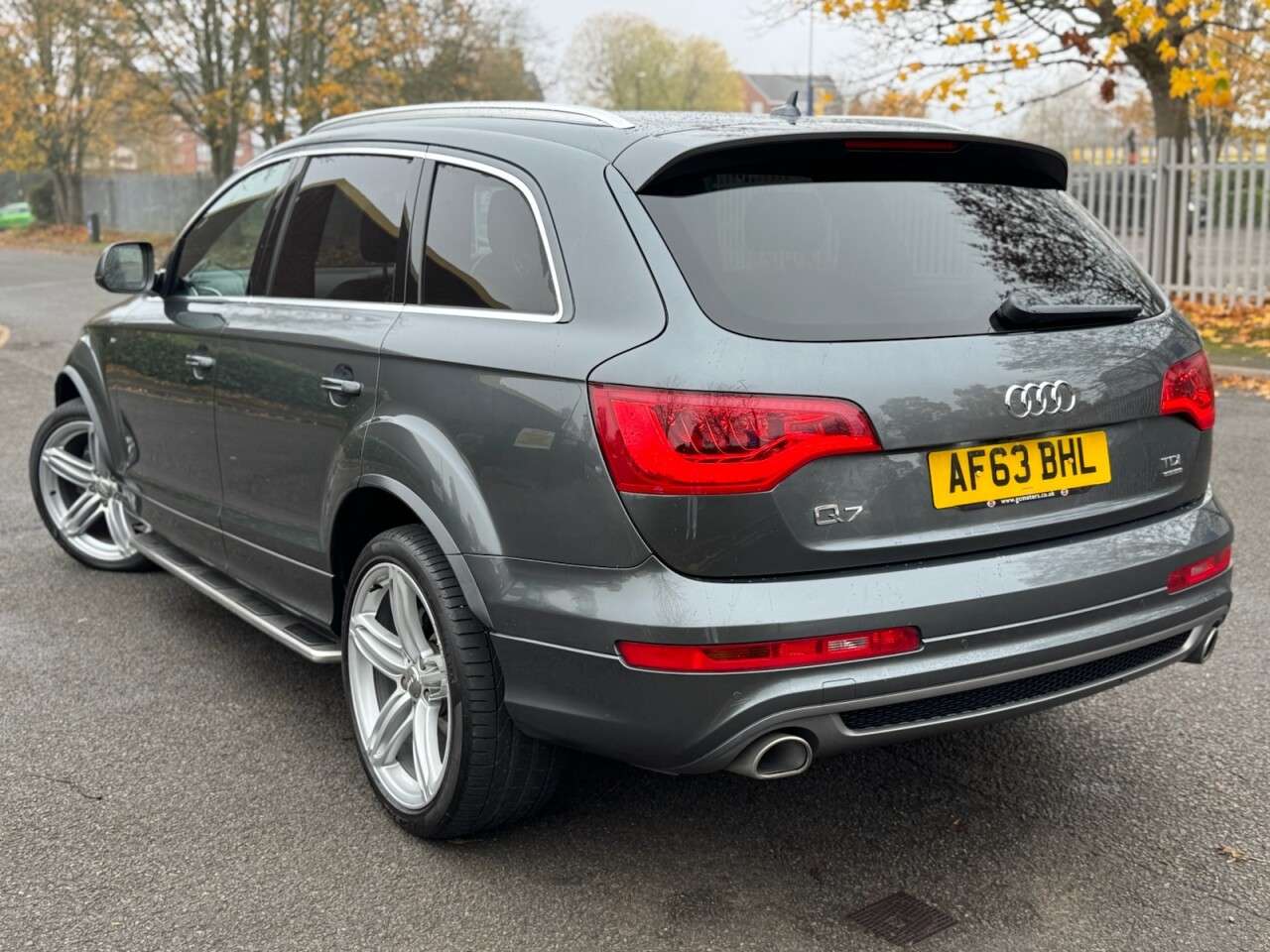 2013 AUDI Q7 2013 AUDI Q7