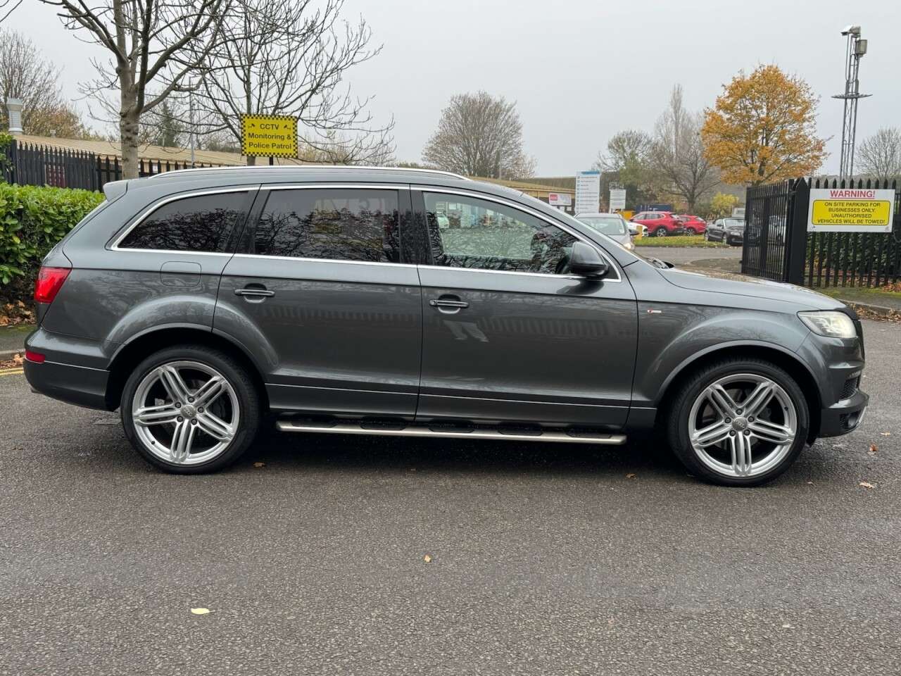 2013 AUDI Q7 2013 AUDI Q7