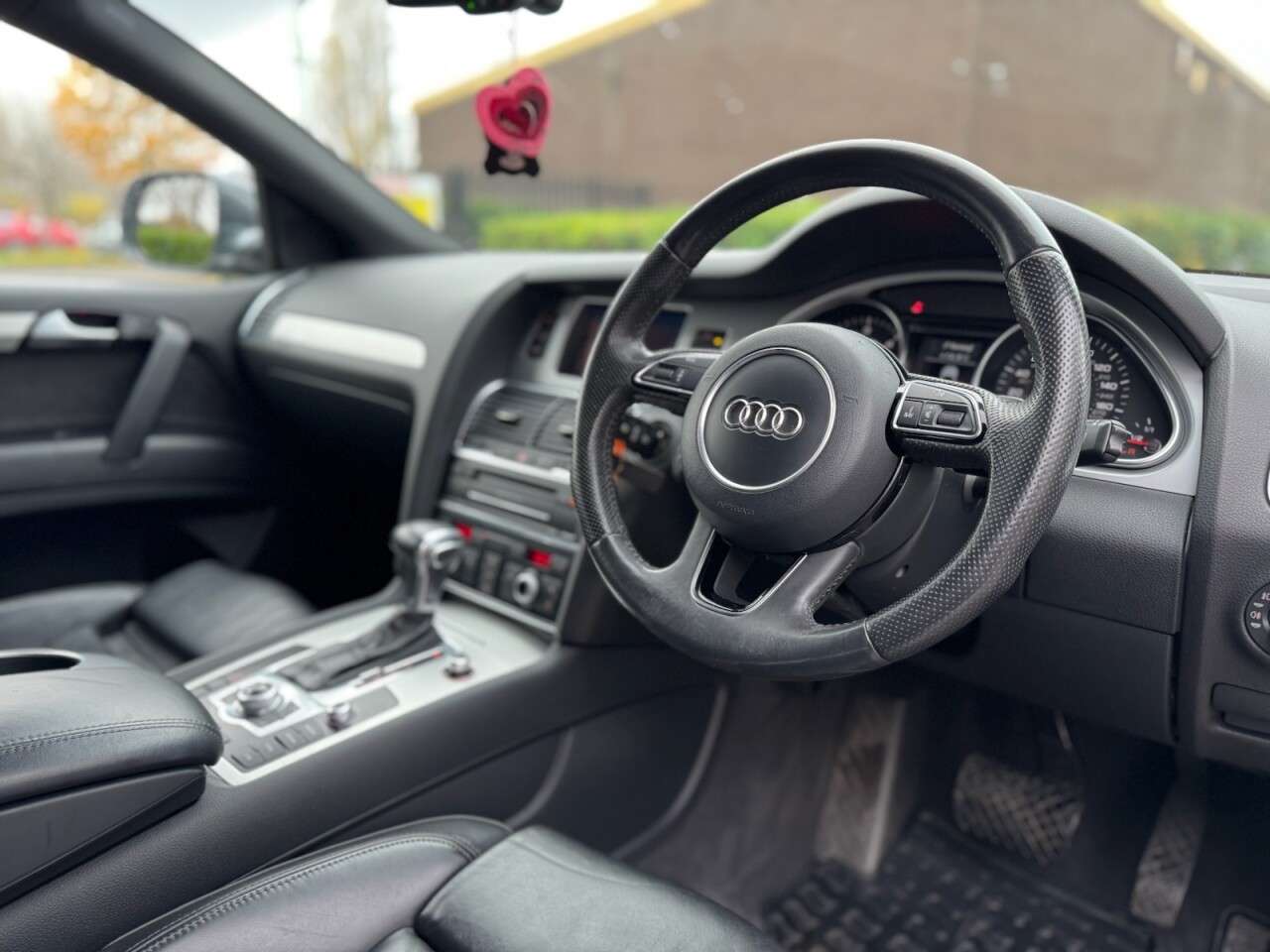 2013 AUDI Q7 2013 AUDI Q7