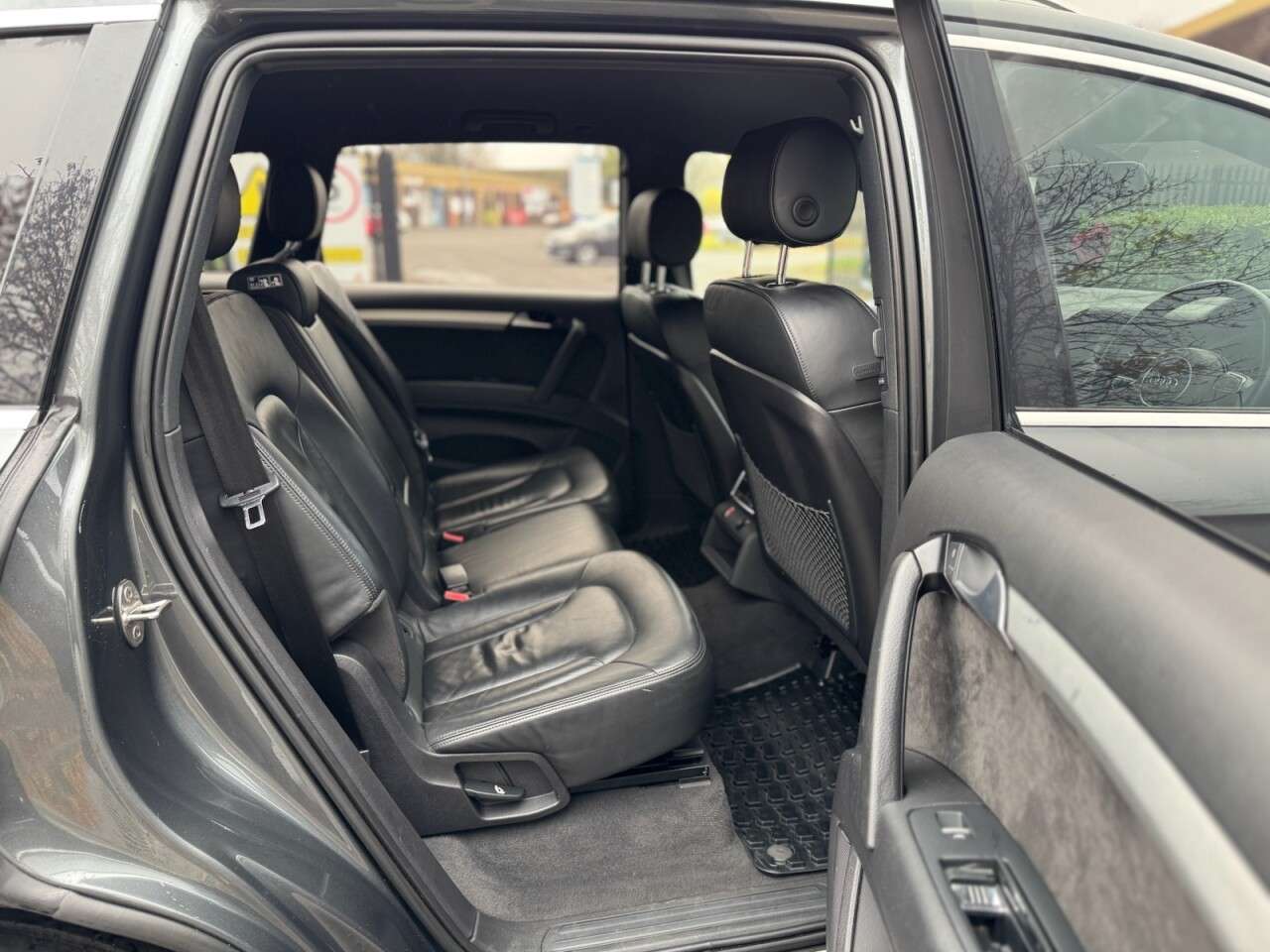 2013 AUDI Q7 2013 AUDI Q7