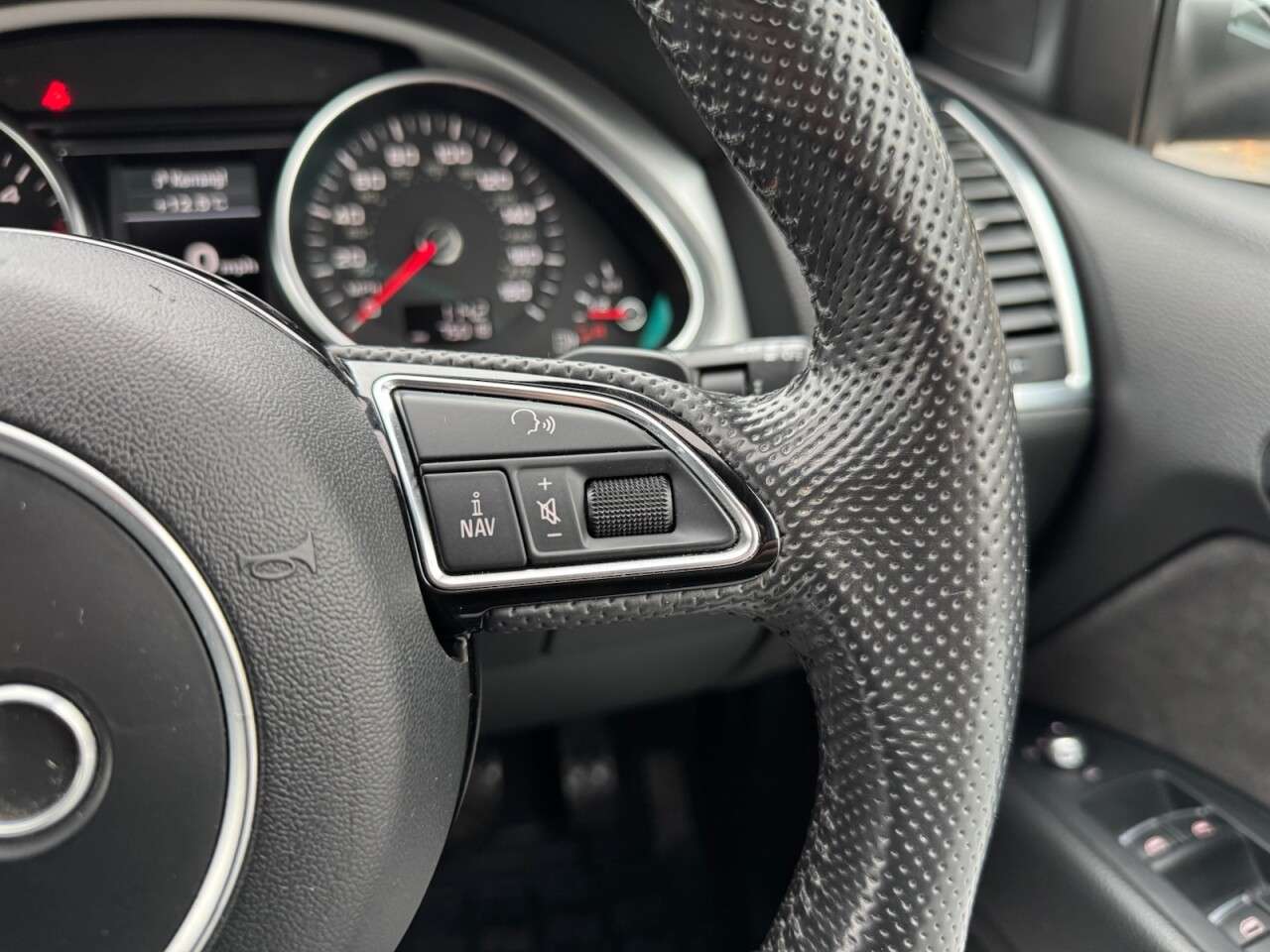 2013 AUDI Q7 2013 AUDI Q7