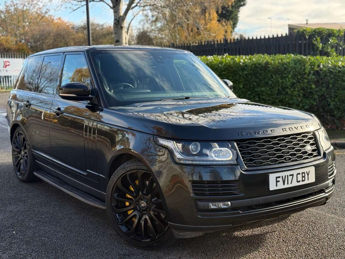 Check out this Land Rover Range Rover 2017 Diesel Automatic