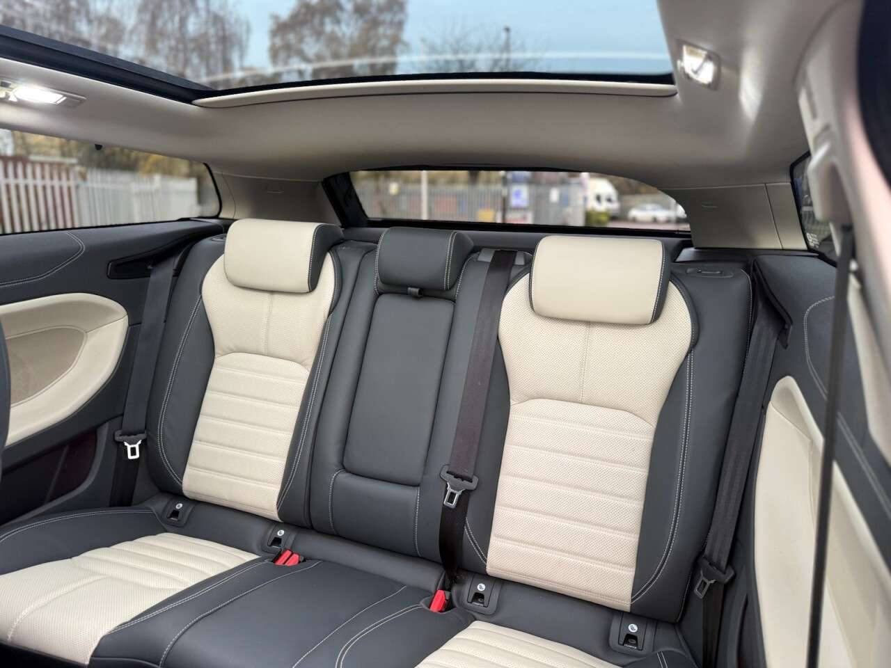 2018 LAND ROVER RANGE ROVER EVOQUE 2018 LAND ROVER RANGE ROVER EVOQUE