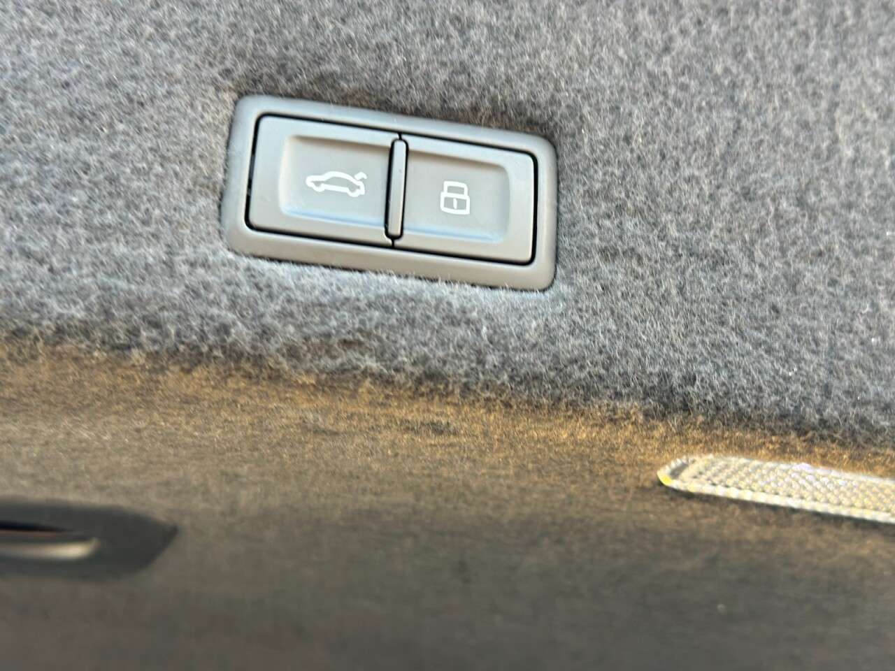 2020 LAMBORGHINI URUS 2020 LAMBORGHINI URUS