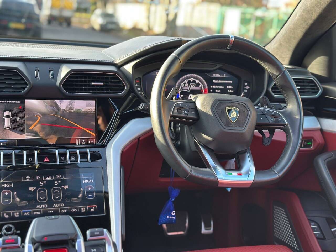 2020 LAMBORGHINI URUS 2020 LAMBORGHINI URUS